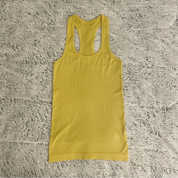 Lululemon Swiftly Tech Racerback 2.0 - Picture 3 of 4